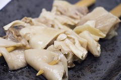 牛すじ串